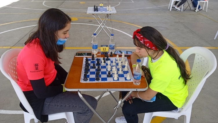 Mujer 2